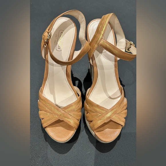 Don’t miss out on these adorable Coach wedges! Worn once. Practically new . - Picture 2 of 6
